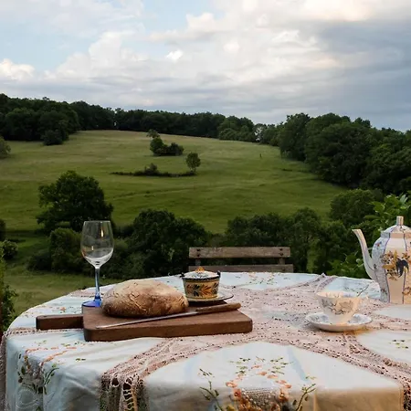 Casa vacanze Le Bourmier Near Excideuil